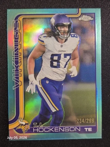 Topps 2025 Topps Chrome T.J. Hockenson Vikings #200 Teal Refractor /299
