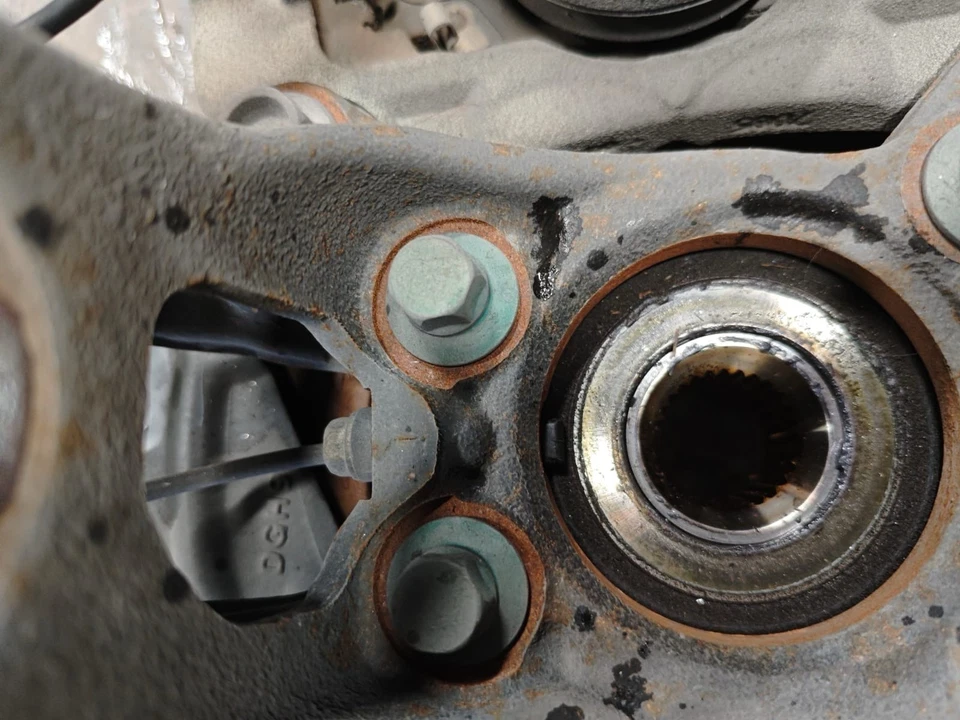 2020-2024 MAZDA CX-30 FRONT RIGHT PASSENGER SIDE SUSPENSION SET - Image 3 of 4