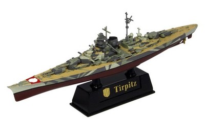 Platz/Flyhawk 1/2000 WW.II German Navy Battleship Tirpitz