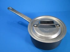 Vintage CALPHALON COMMERCIAL ALUMINUM COOKWARE 1-1/2 Qt Sauce Pan w/ Lid NICE!!