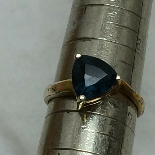 Ladies Cocktail Ring Size 6.5 Blue-Green Stone - Picture 2 of 9