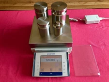 Mettler Toledo XP12002M High Capacity Balance Scale 2400.00g / 12100.0g