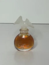 Parfum 0.12 fl oz / 3.7 ml by Parfums International mini decorative bottle Chloe