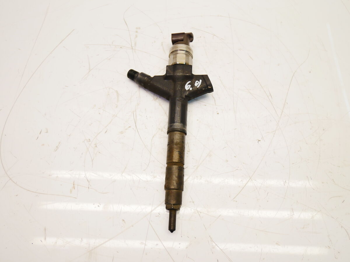 DIESEL INJECTOR NOZZLES for Nissan Navara D40 Pathfinder R51 YD25 DDTi DCi fuel DIESEL INJECTOR NOZZLES for Nissan Navara D40 Pathfinder R51 YD25 DDTi DCi fuel