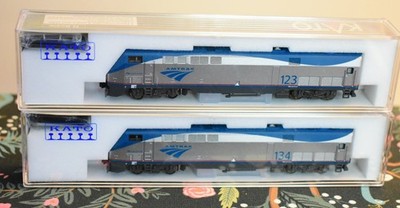 N Scale KATO 106-6103 AMTRAK P42 Locomotive Set #123 & 134 Phase V