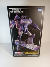 Transformers Masterpiece MP-29 Destron Laserwave  Read Discription