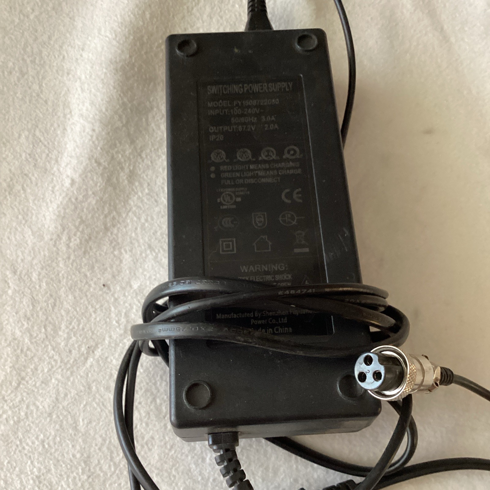 Alimentatore originale monowheel Kingsong 16S switching AC/DC 67,2V 2.0A