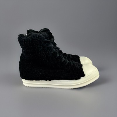 RICK OWENS - FUR HIGH TOP SNEAKERS SIZE: EU 42 / US 9 / UK 8