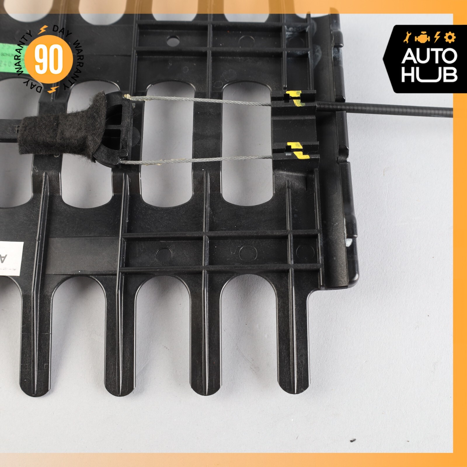 Maserati GranTurismo Front Right or Left Seat Lumbar Adjustment Device OEM 11k