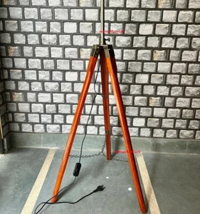Ancien bois d'angle étage trépied Stand Vintage laiton brun adapté à la caméra
