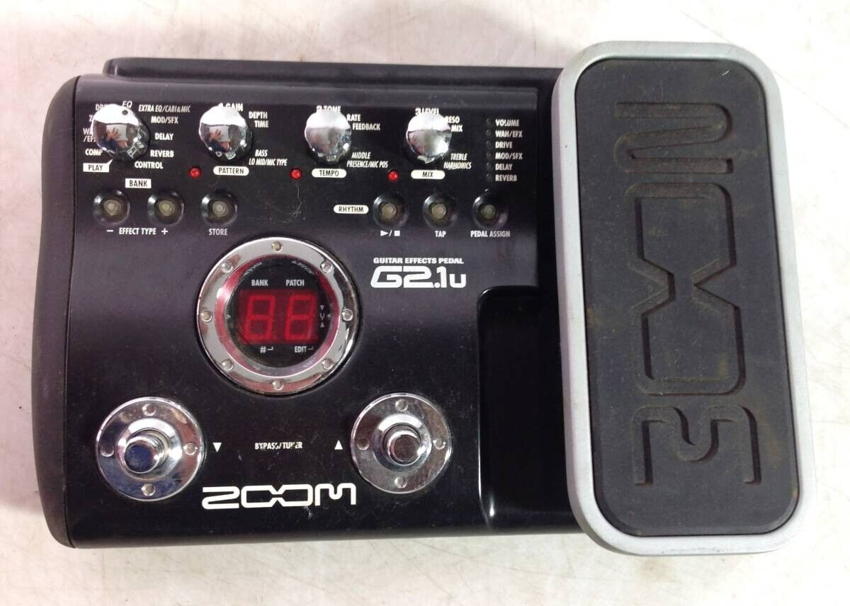 ZOOM G2.1u Guitar Multi Effects Pedal Ship from Japan used ZOOM G2.1u Guitar Multi Effects Pedal Ship from Japan used