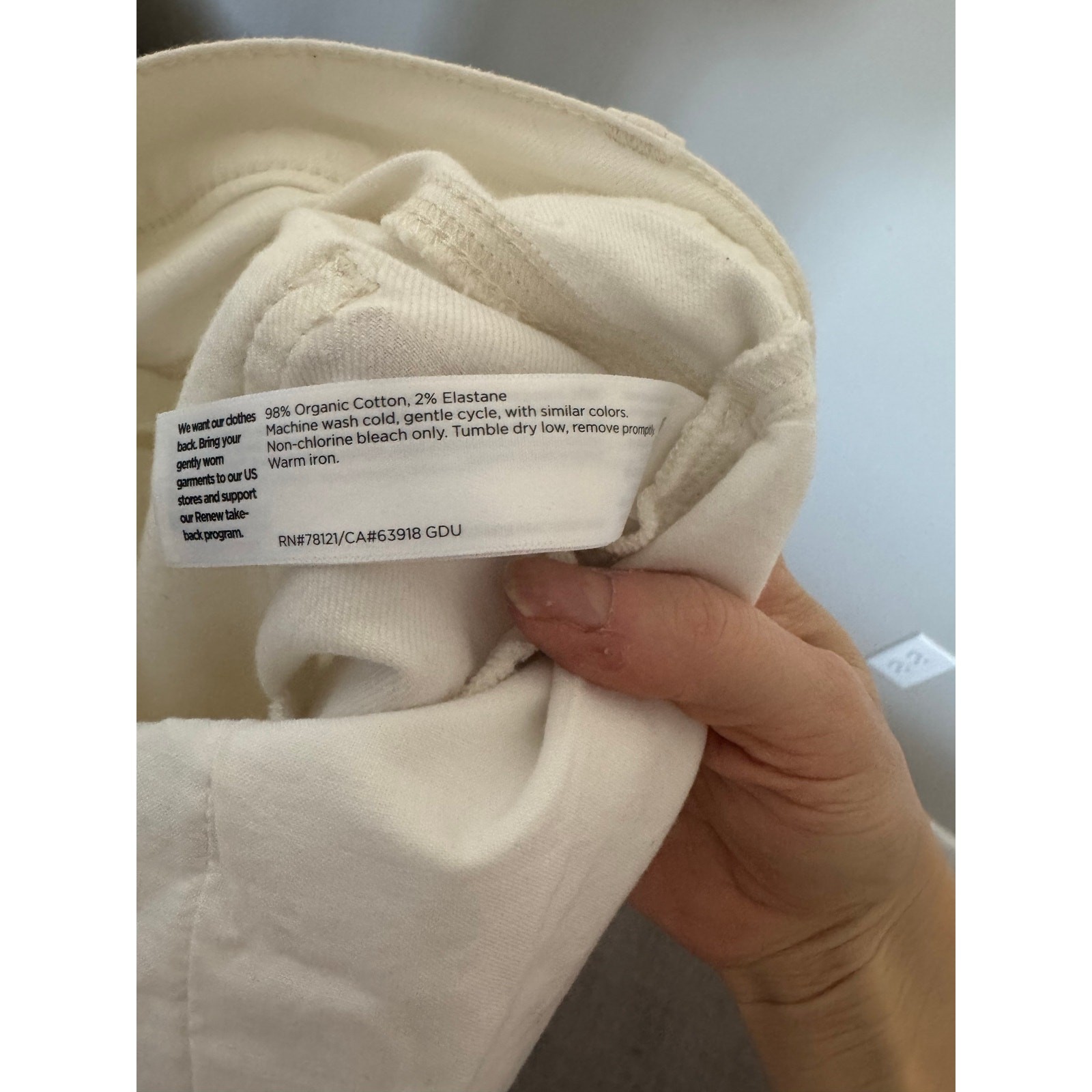 NWOT Eileen Fisher Organic Cotton Denim Straight Jean in Off-White SZ L thumbnail 2