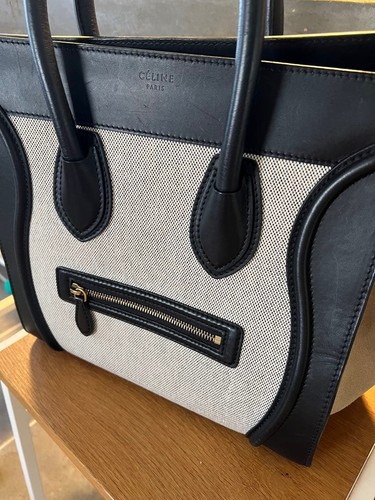 Celine Luggage Mini Bag Leather Black Easy to Carry