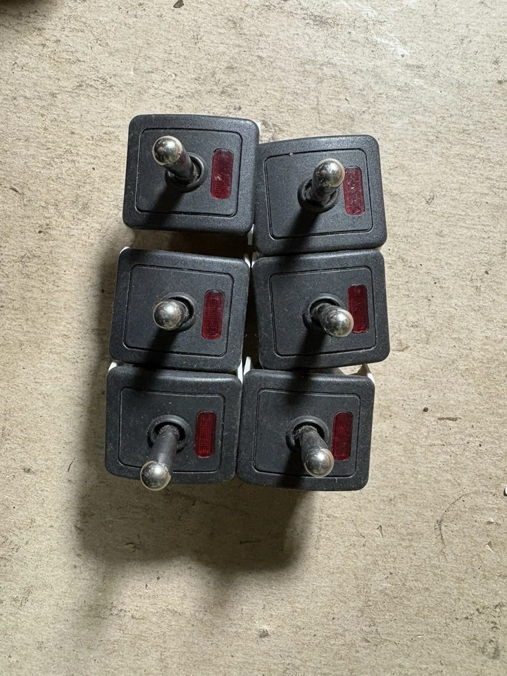 Lote de 6 Interruptor de palanca momentáneo OTTO K4AAMRBADA LED rojo 8 terminales NOS excedente Foto 4 de 4