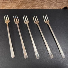 Oneida GRENOBLE Prestige Silverplate 1938 Flatware Cocktail Seafood Fork (5)