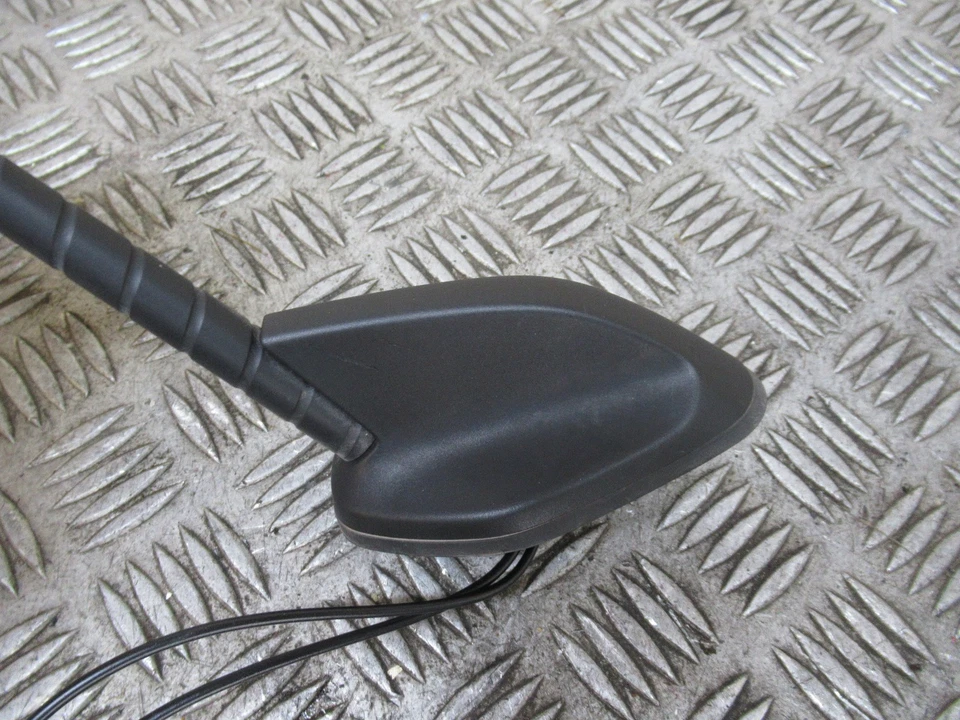 2023 PEUGEOT 208 PURETECH GT PL21E 1.2 БЕНЗИНА MK2 КРЫШИ АНТЕННА *2820 - Изображение 4 из 4