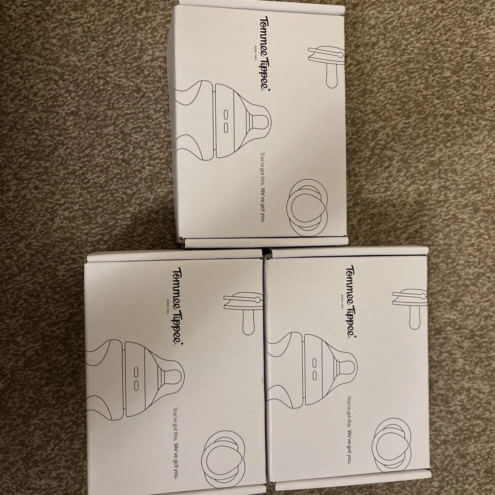 3 x Tommee Tippee Natural Start Bottle 150ml & Newborn Soother 0-2 Month Gift .