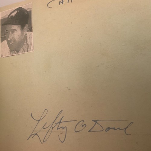 AUTOGRAPH BOOK * SIGNED BY 1944 SF SEALS TEAM, INCL. LEFTY O’DOUL - 31 SIGNERS - Picture 2 of 6