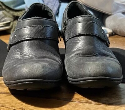 Born Women's Navy Leather Slip On Shoes Size M