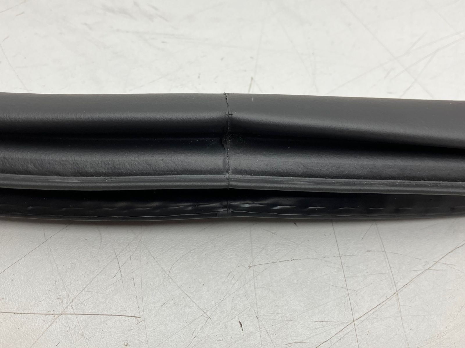 Door Seal Grommet Passenger Side Rear Right Jeep Renegade Original  