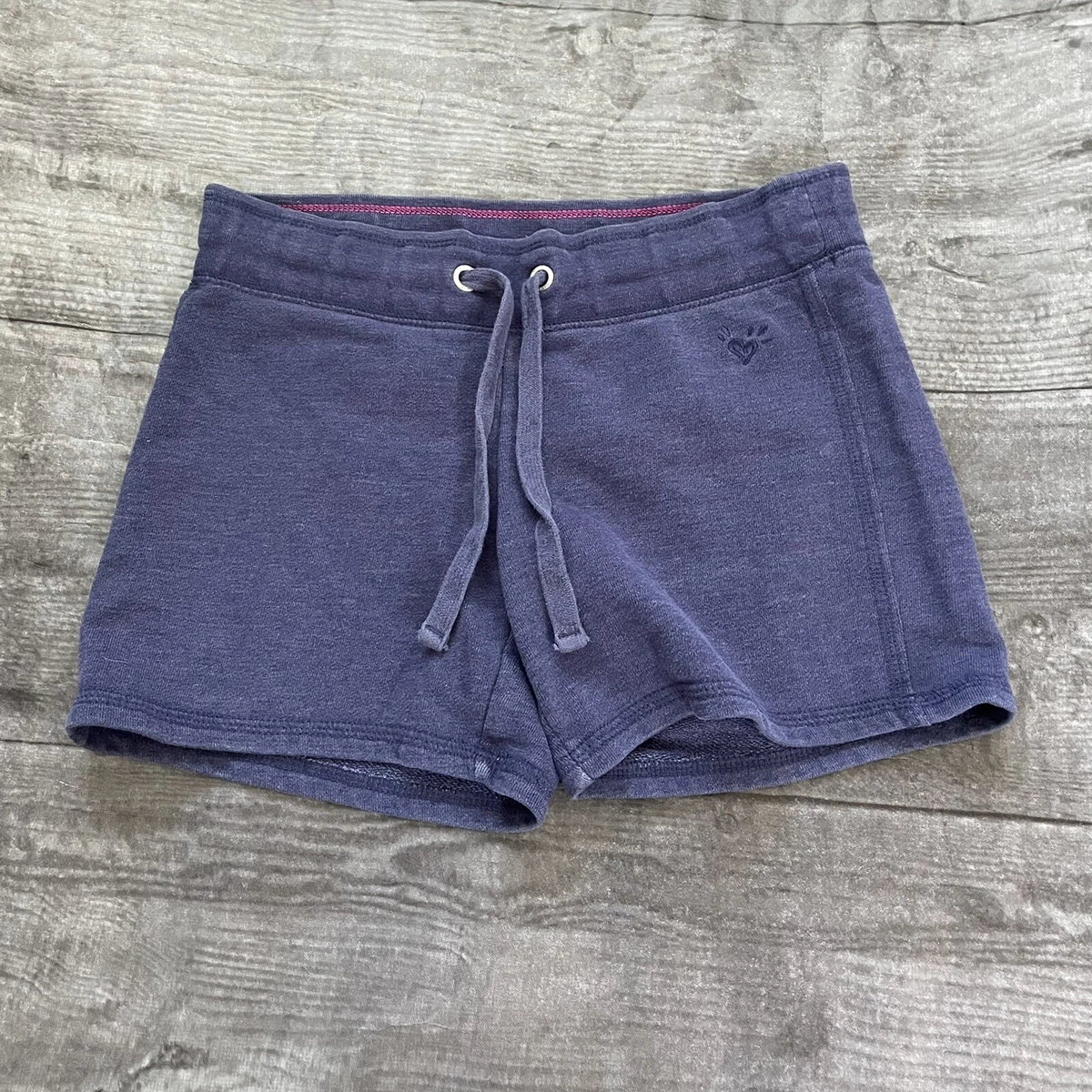 Shorts bleus et bleu marine pour enfant. FR