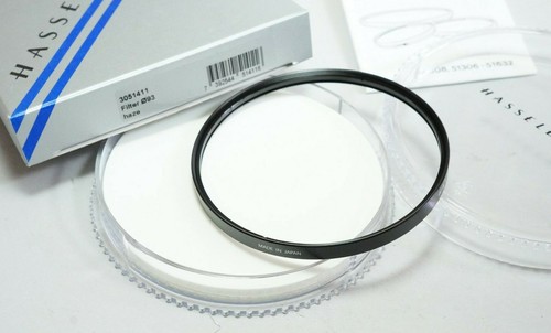 New Hasselblad Camera 93 Haze Multi-coated Filter 3051411 in box - Picture 2 of 2