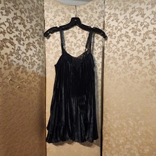 Victoria's Secret Black Pleated Floral Lace Nightgown Dress Size Small S