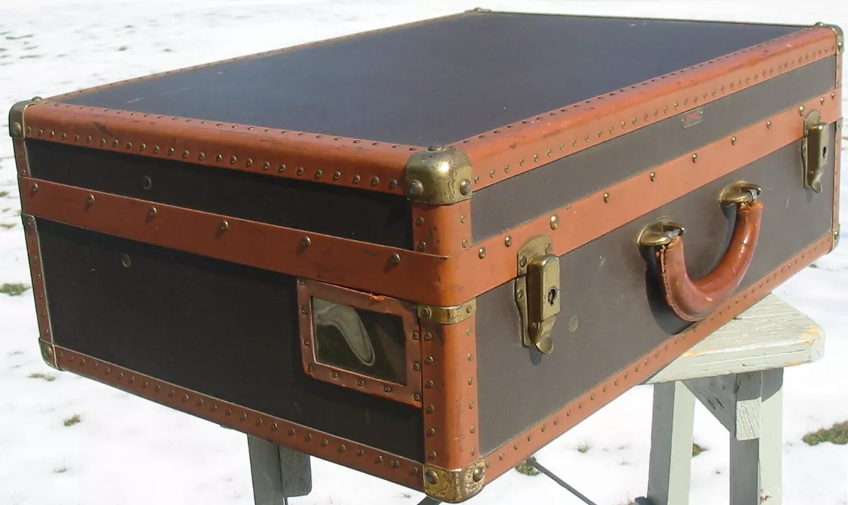 Vintage Luggage & Trunks: Where to Begin