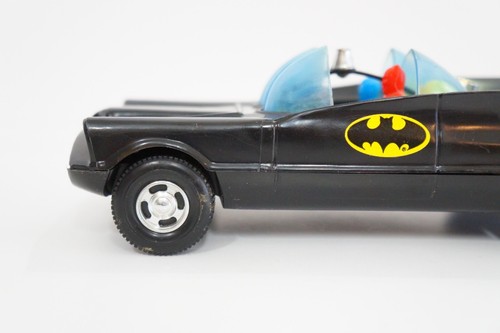 Coche Batimóvil Simms 529 Vintage Batman & Robin Hecho en EE. UU. - Imagen 3 de 20