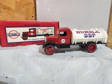 ERTL Humble Motor Oil Truck Bank Die Cast 1931 Hawkeye Tanker Vintage 1992