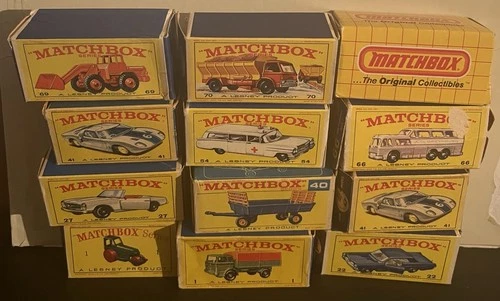 12 USED LESNEY MATCHBOX REGULAR WHEEL EMPTY BOXES (2) 1, 22 (2) 41, 54 66 69 70