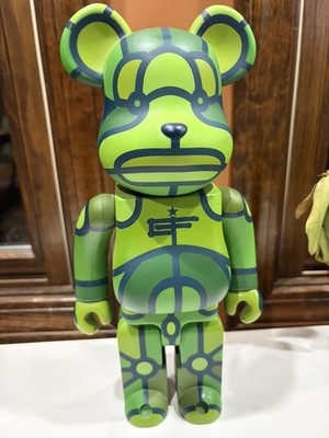 bearbrick 400% x large david flores medicom toy  stakes are high 