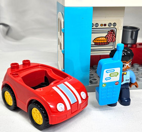 Lego Duplo 10835 - My Town Family House - COMPLETE w/ Manual