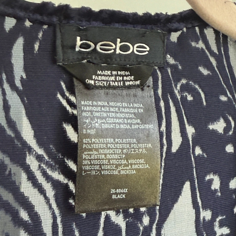 Top abierto con flecos kimono de terciopelo Burnout azul marino talla única BeBe Foto 4 de 4