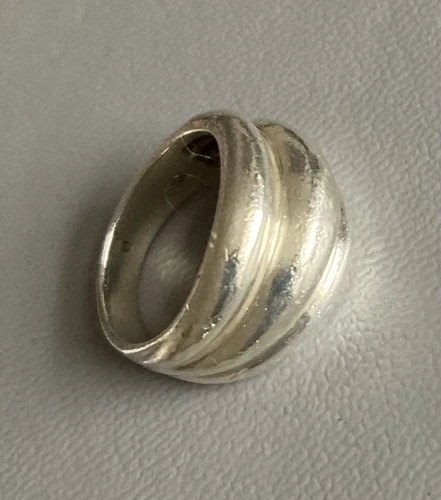 Vintage 925 Silver Modern Chunky Dome Ring Size N