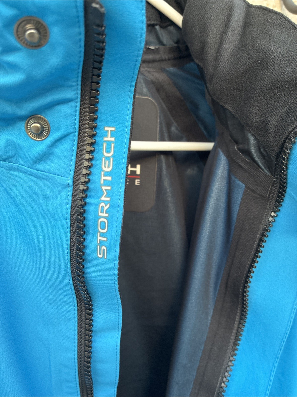 Storm Tech Performance Jacket Size Large - image 3