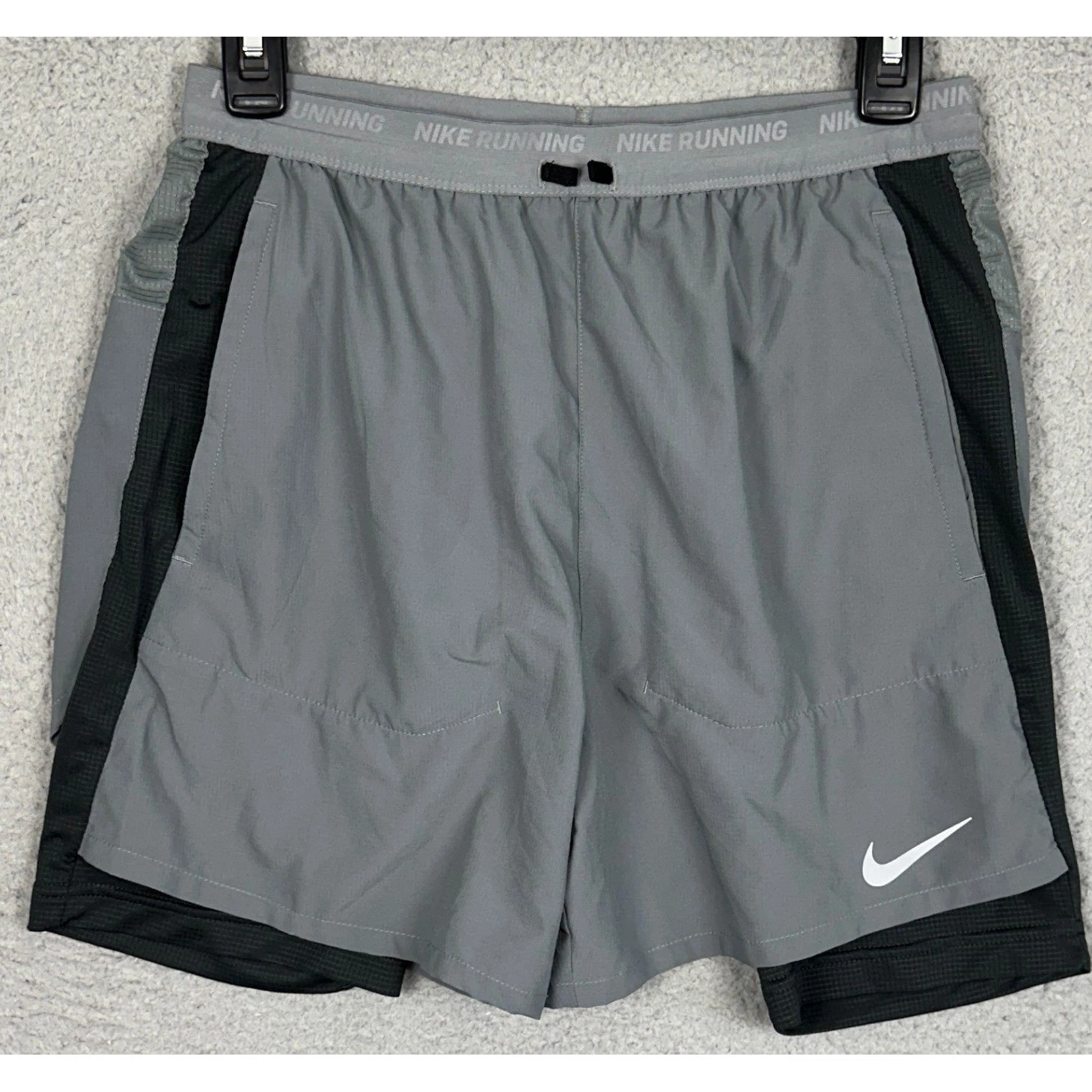 Nike Shorts Mens Small Grey Black Dri-FIT Lined Running Athletic Workout Stretch