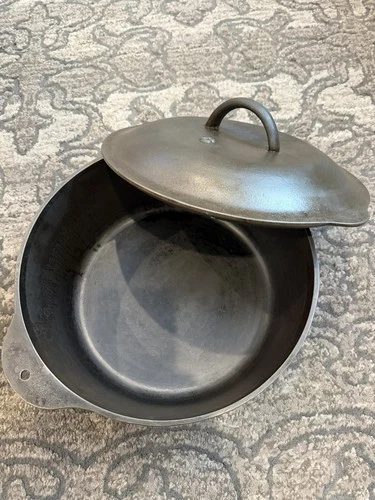 Vintage 1920 Griswold  Tile Top Dutch Oven 1295A No 8 Erie w/ No 8 F Lodge  lid