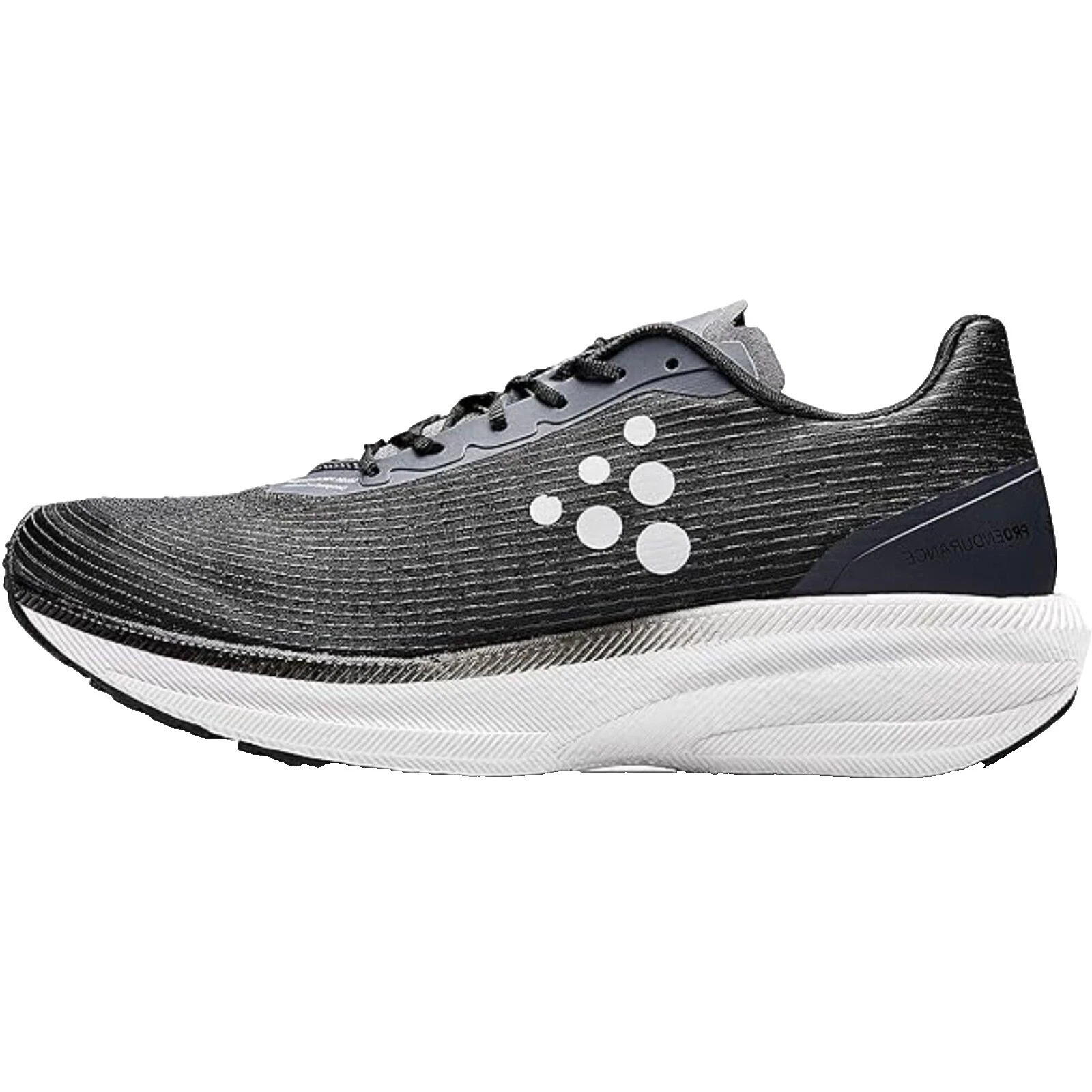 Ropa, zapatos y accesorios artesanales para hombre