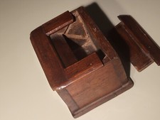 Antico Elemosiniere 1700, Almoner, Eisentruhe, Wundercammer, Offertory Box.