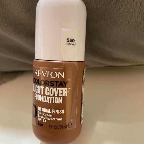 Revlon ColorStay Light Cover Foundation SPF 34, #550 Mocha EXP 2022 - Picture 2 of 2