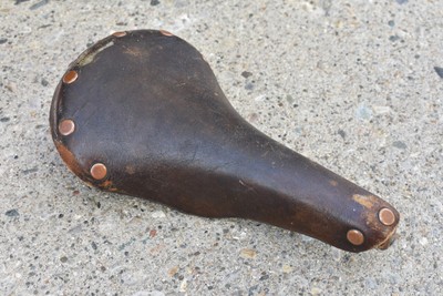 brooks vans saddle