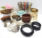VINTAGE TO NOW FASHION/COSTUME JEWELRY BRACELET LOT ASSORTED TYPES & MATERIALS