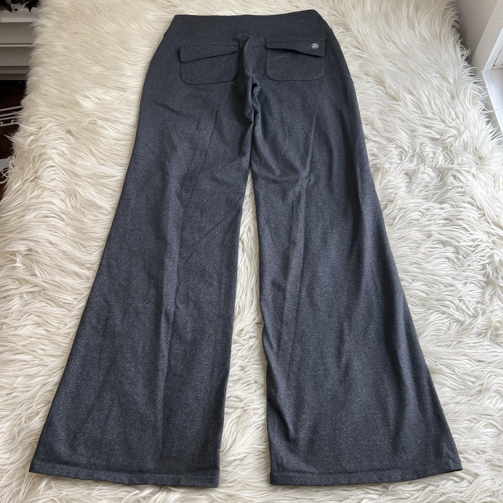 Athleta Gray Wide Leg Yoga Pants Athleisure Comfort Pockets Women’s Size M