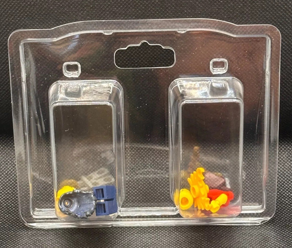 100 PC Plastic Blister Clamshell Display Case with Hang Holes – 2.5x1.25x1