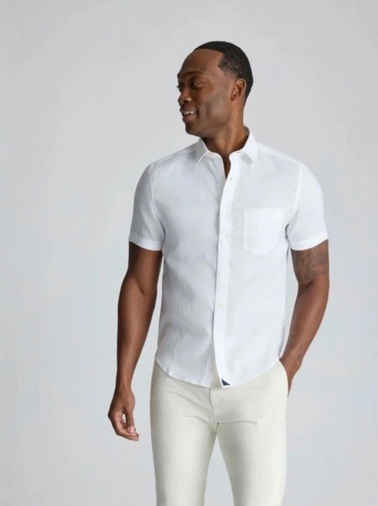 UNTUCKit Wrinkle Resistant Linen Short Sleeve Cameron Shirt in White Size L