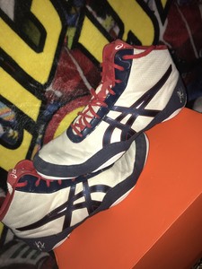 asics red white and blue wrestling shoes