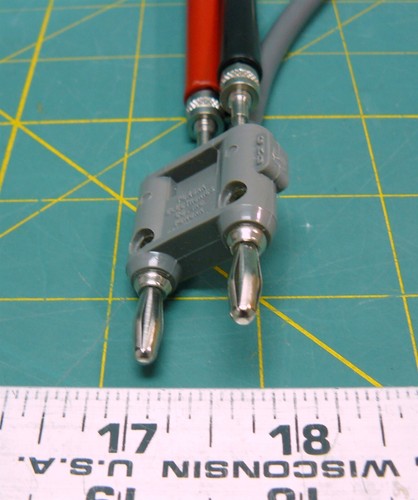 Pomona 403871 Test Leads w/ 8 Foot Copper Wire - 1000 V MAX 20 AWG - Picture 5 of 10
