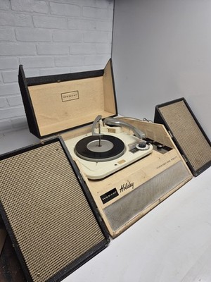 Vintage WEBCOR Holiday Coronet Phonograph Record Player Read | eBay