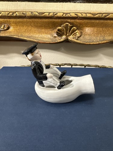 Vintage Porcelain Ashtray For Old Butts And Ashes Graduation Boy |Made In Japan - Picture 6 of 16